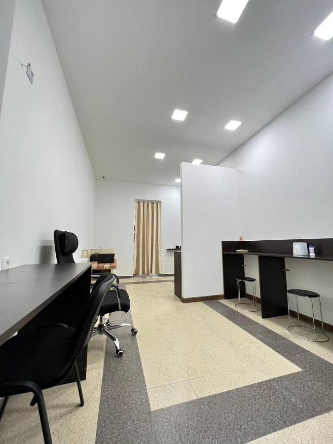 "Modeli" Hostel Tbilisi Eksteriør bilde